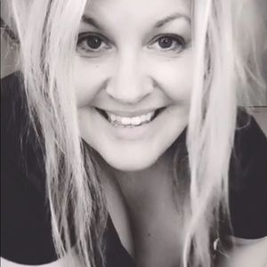 Meet your Posher, Elspeth